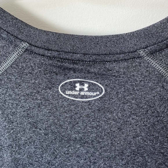 Under Armour Long Sleeve Performance Vneck tee Gray Shirt Large - Picture 5 of 7